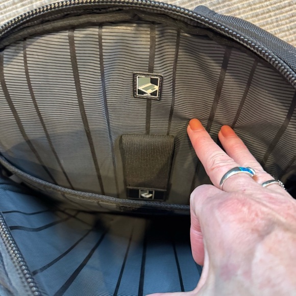 Kenneth Cole Reaction Black Backpack - Picture 7 of 7